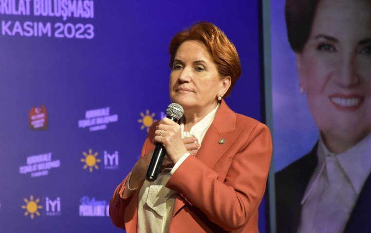 Ab148E12 3E04 48Af 8Be1 15380Cb313Ad (Small)