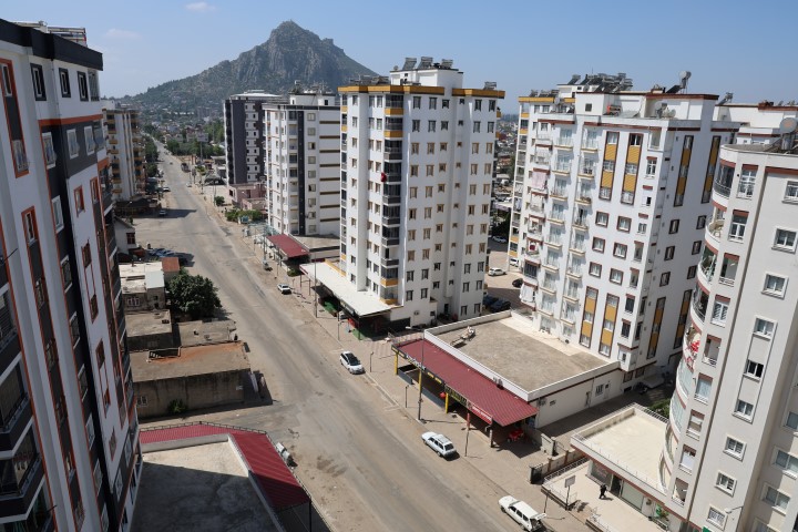 Adana Kozan Bayramda Sokaklar Bos Kaldi (2) (Small)