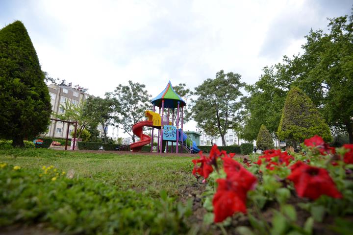güzeloba mah park