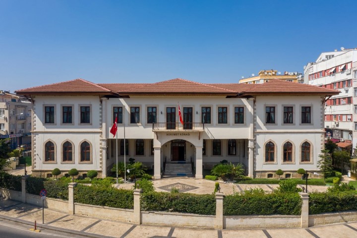 Antalya Valilik (Small)-1