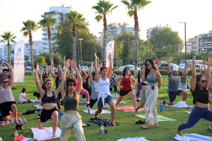 Dünya Yoga Günü (14) (Small)