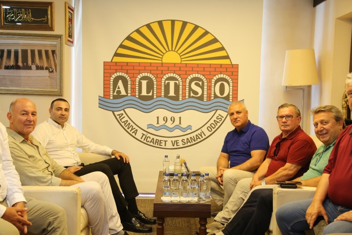 Evler Elde Kaldı (1)