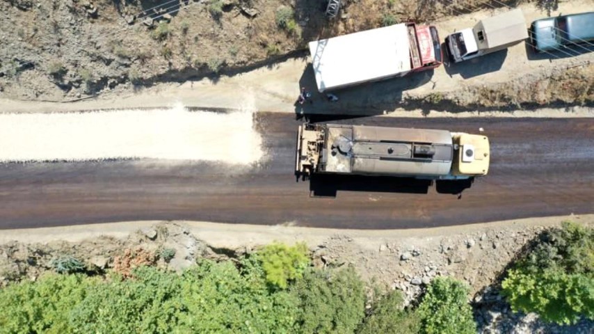 Gazipasa Sugozu Grup Yolu Asfaltlaniyor (Small)