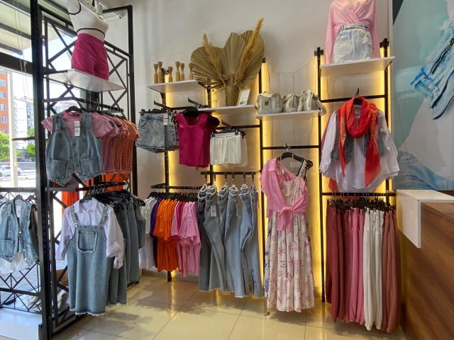 Göz Kamastırdı (3) (Small)
