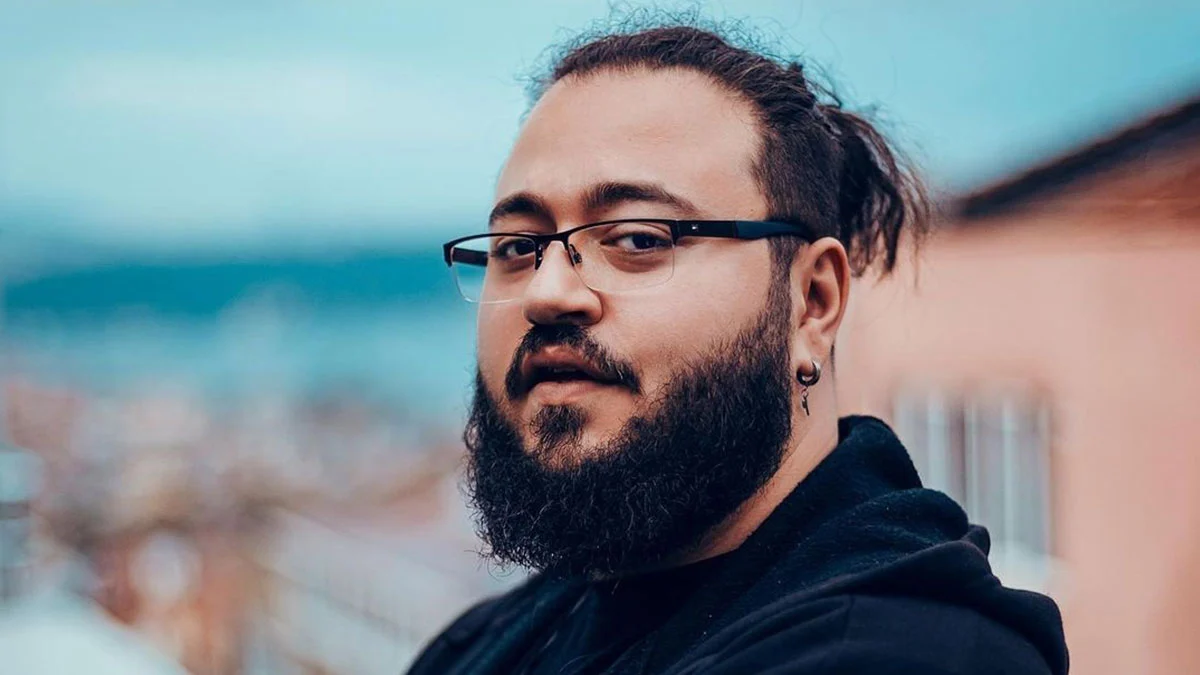 Jahrein Kimdir