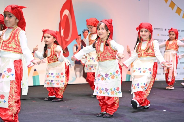 Kepezin Kreslerinde Mezuniyet Toreni Heyecani 5 (Small)