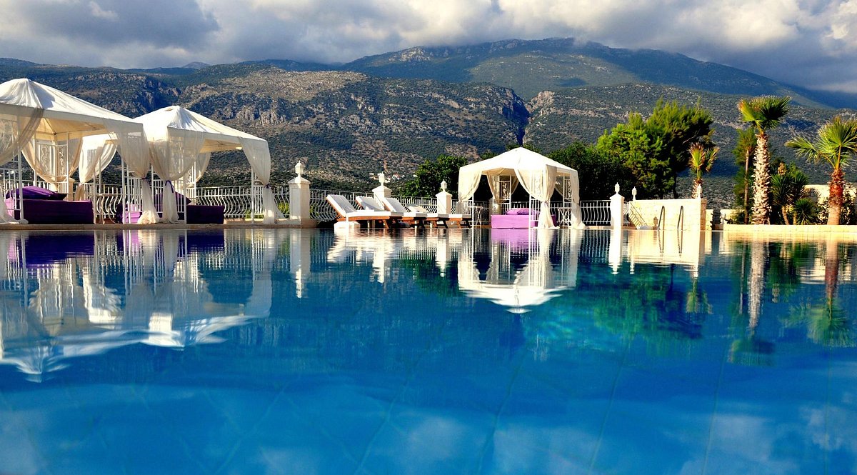 Lukka Hotel