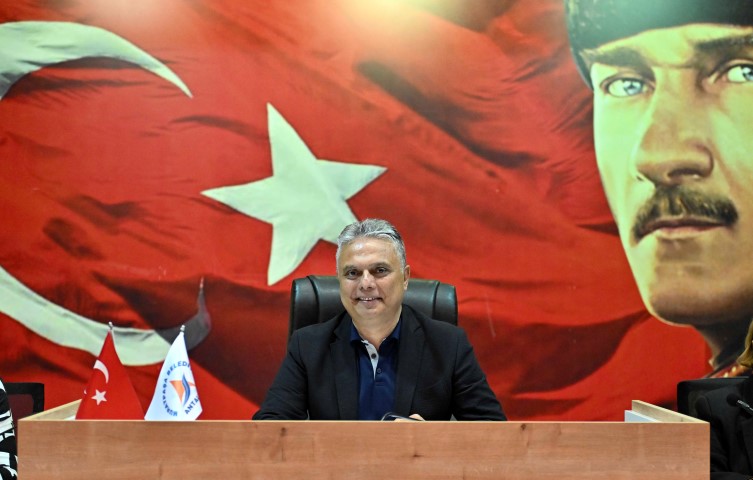 Mecli̇s Toplantisi (3) (Small)