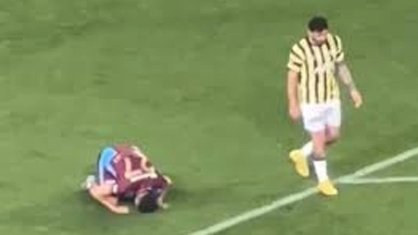 Samet Akaydin (3)