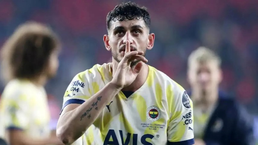 Samet Akaydin (5)
