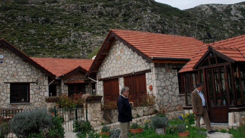 Bezirgan Köyü (1) (Small)