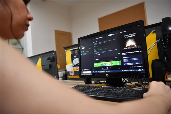 Di̇dem Mamak Podcast (3) (Small)