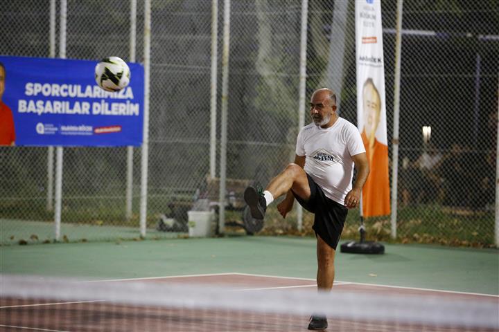 Efsaneleri Onurlandırma Turnuvası Başladı (18) (Small)