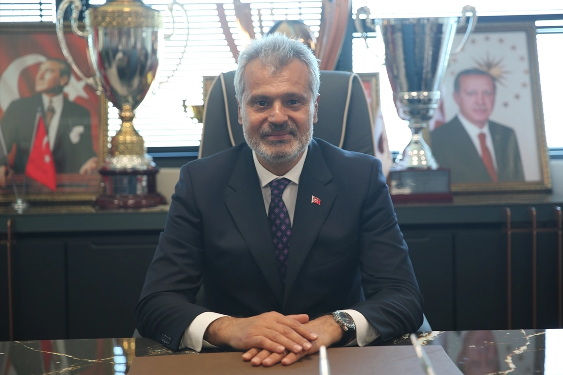 Hatay Buyuksehir Belediye Baskani Mehmet Onturk
