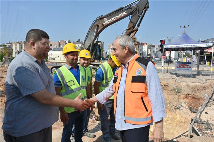 Kepez, Buyuksehir Ile Yagmur Suyu Sorununu Cozuyor 6 (Small)