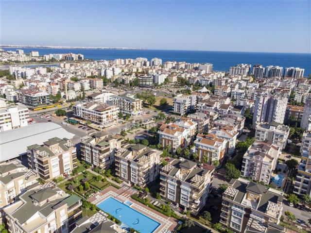 Ki̇ra1 (Small)