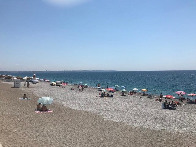 Konyaaltı Sahil Boş Kaldı (1)