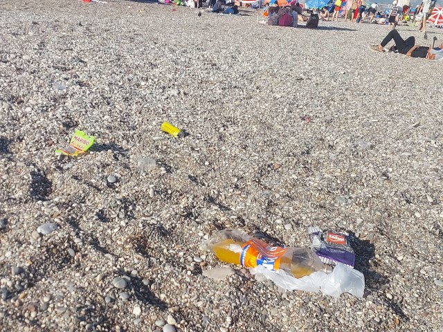 Konyaalti Sahili Cpolere Esir Oldu (4) (Small)