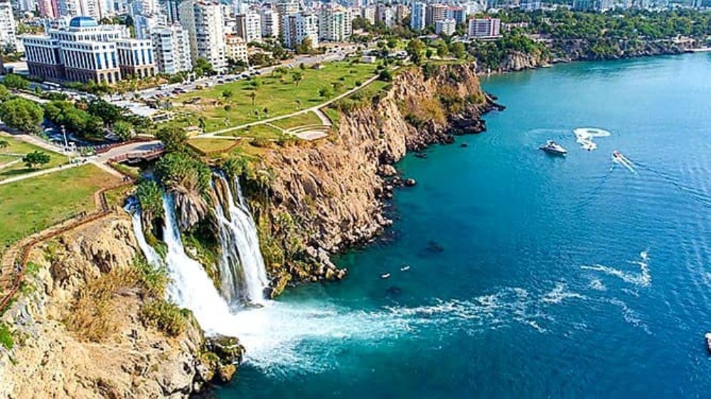Muratpasa Belediye Baskani Umit Uysal Dan Falez Planina Tepki Hpm X9