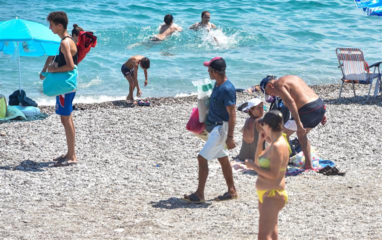 Plajda Tehlike (2) (Small)