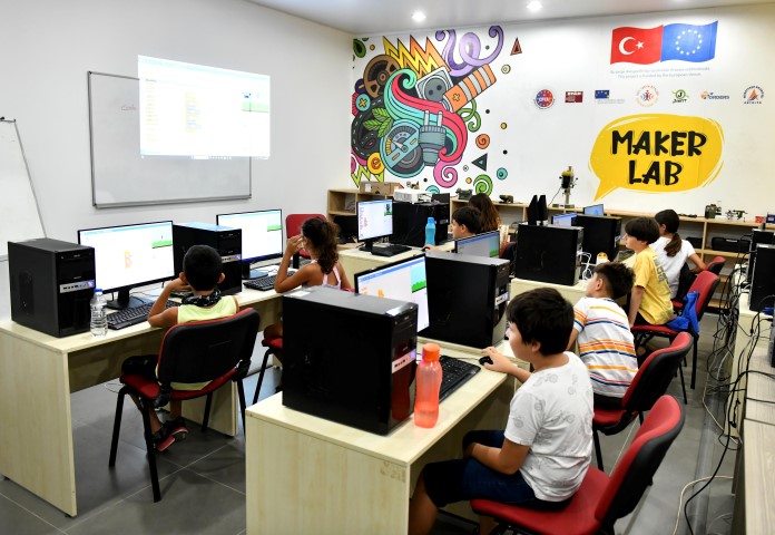 Roboti̇k Kodlama (1) (Small)