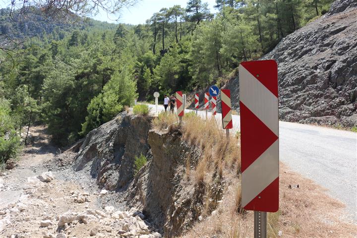 Serik Akbaş Grup Yolu (9) (Small)