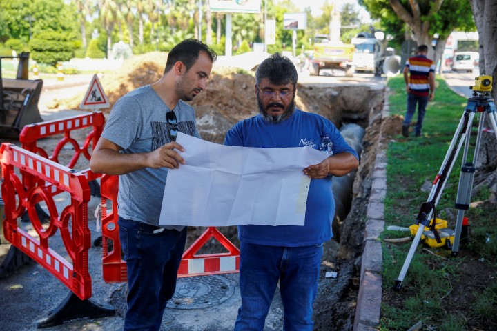 Şirinyalı’da Yağmur Suyu Çalışması (14) (Small)