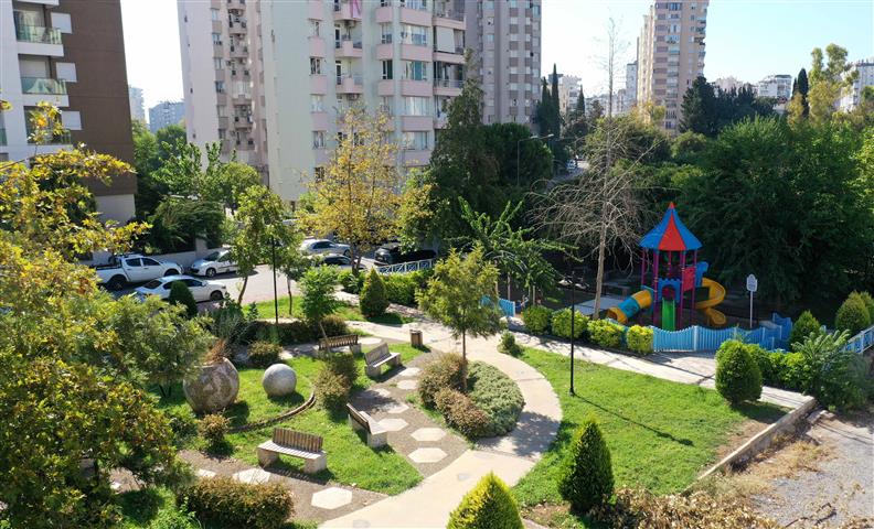 Türk Çek İşbi̇rli̇ği̇ Parki (2) (Small)