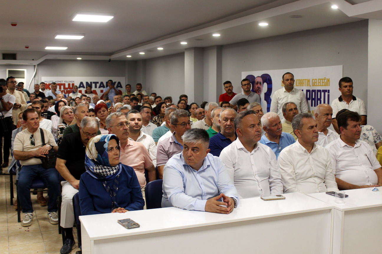 Ak Parti (4)