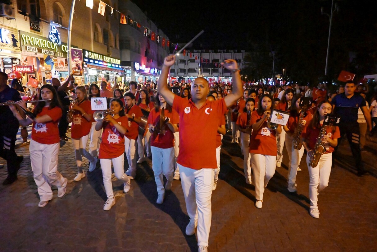 Kemer Belediyesi Kutlama (4)