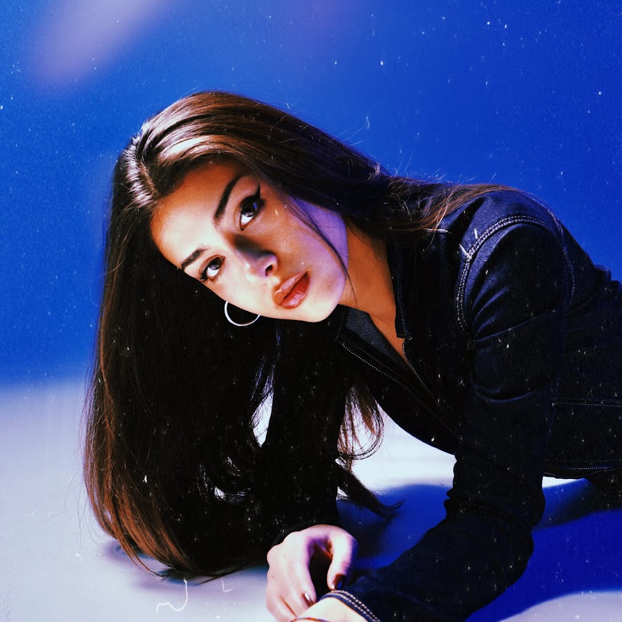 M Lisa Gercek Adi 3
