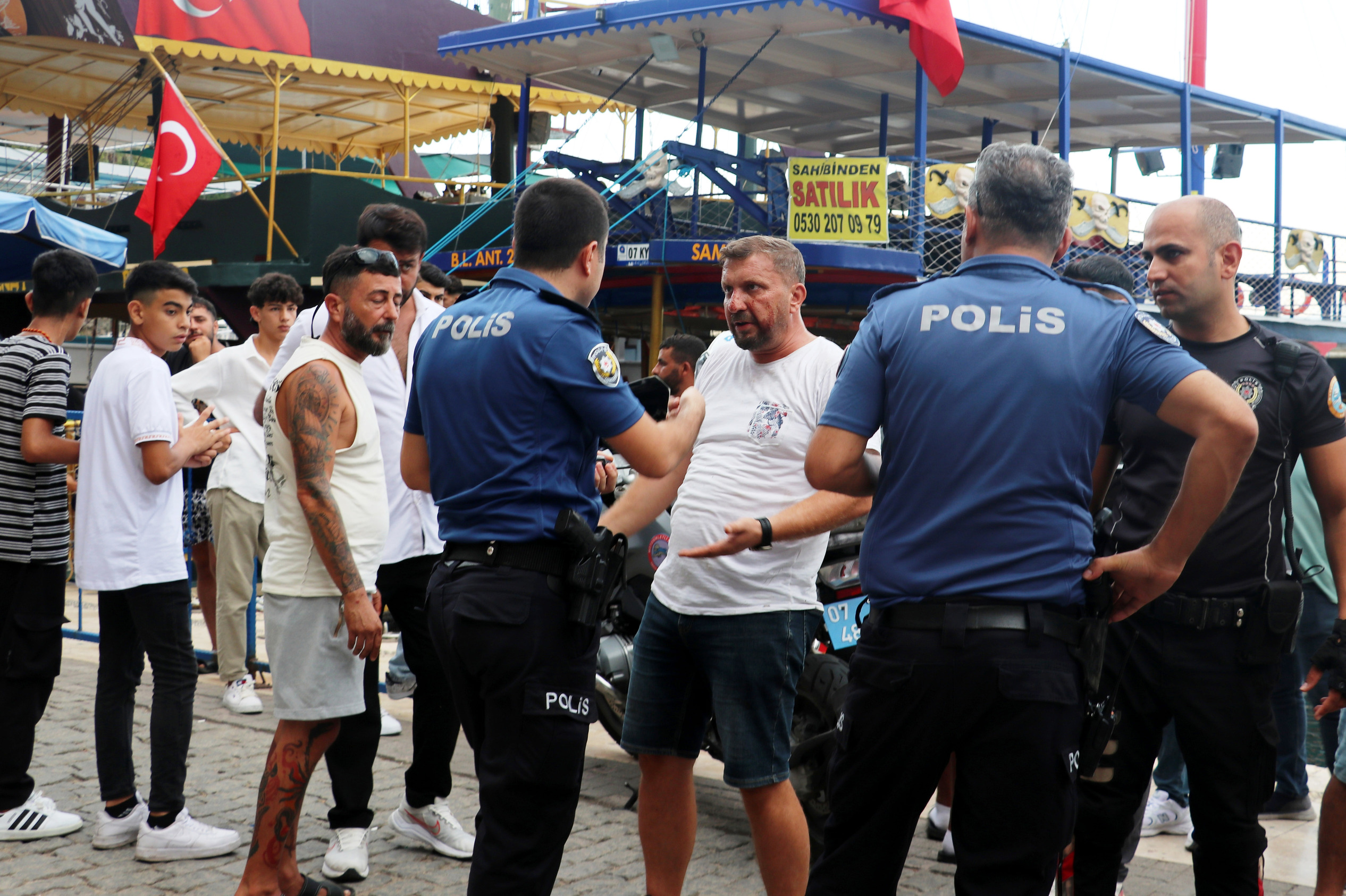 Ortalık Savaş Alanına Döndü (1)