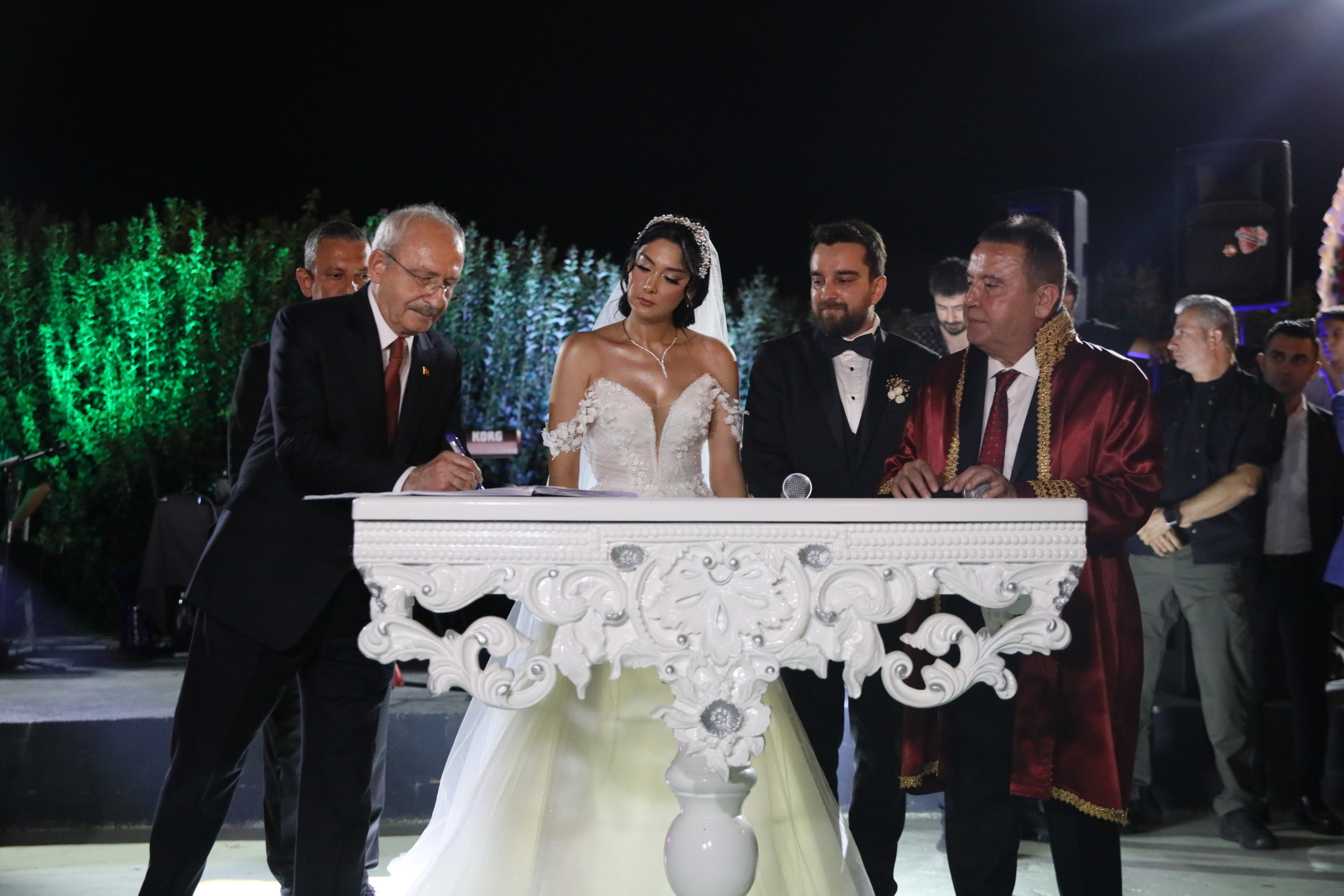 Özel Ve Kılıçdaroğlu (5)