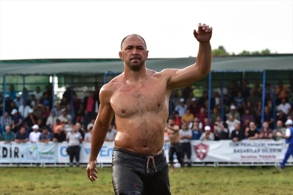 Manavgatta Baspehlivan Ali Gurbuz