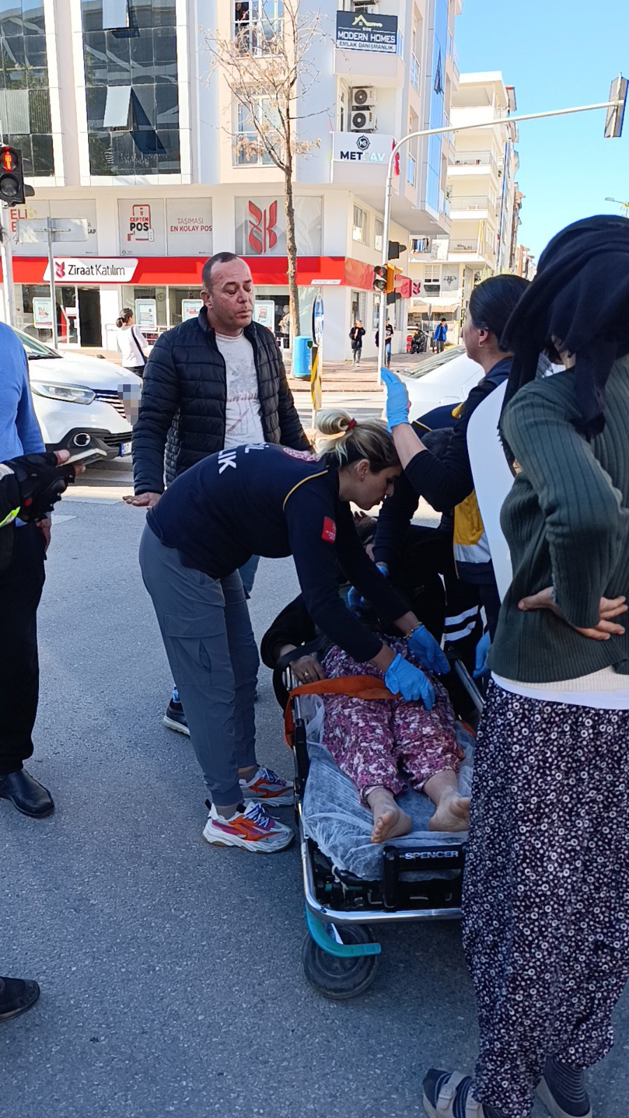 Eşini Götürürken Kendi Bayıldı (3)