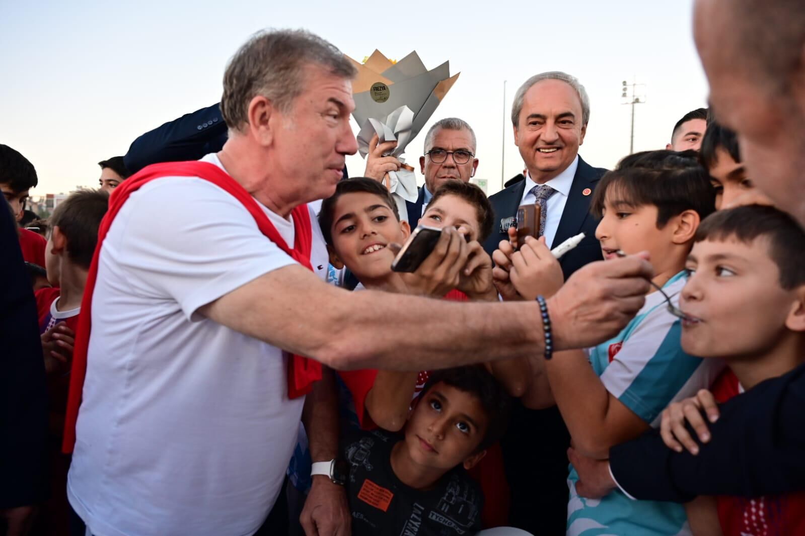 Kepezde Tanju Colak Futbol Akademisi 5
