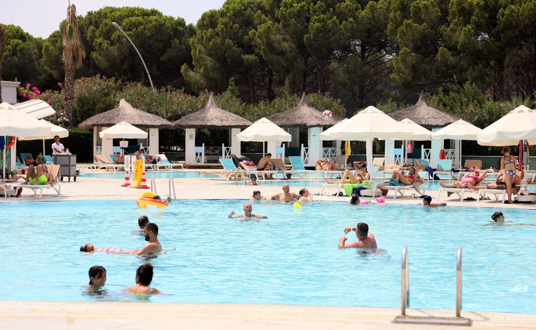 Otellerde Ara Tatil Kampi 407908 120208 (Large)