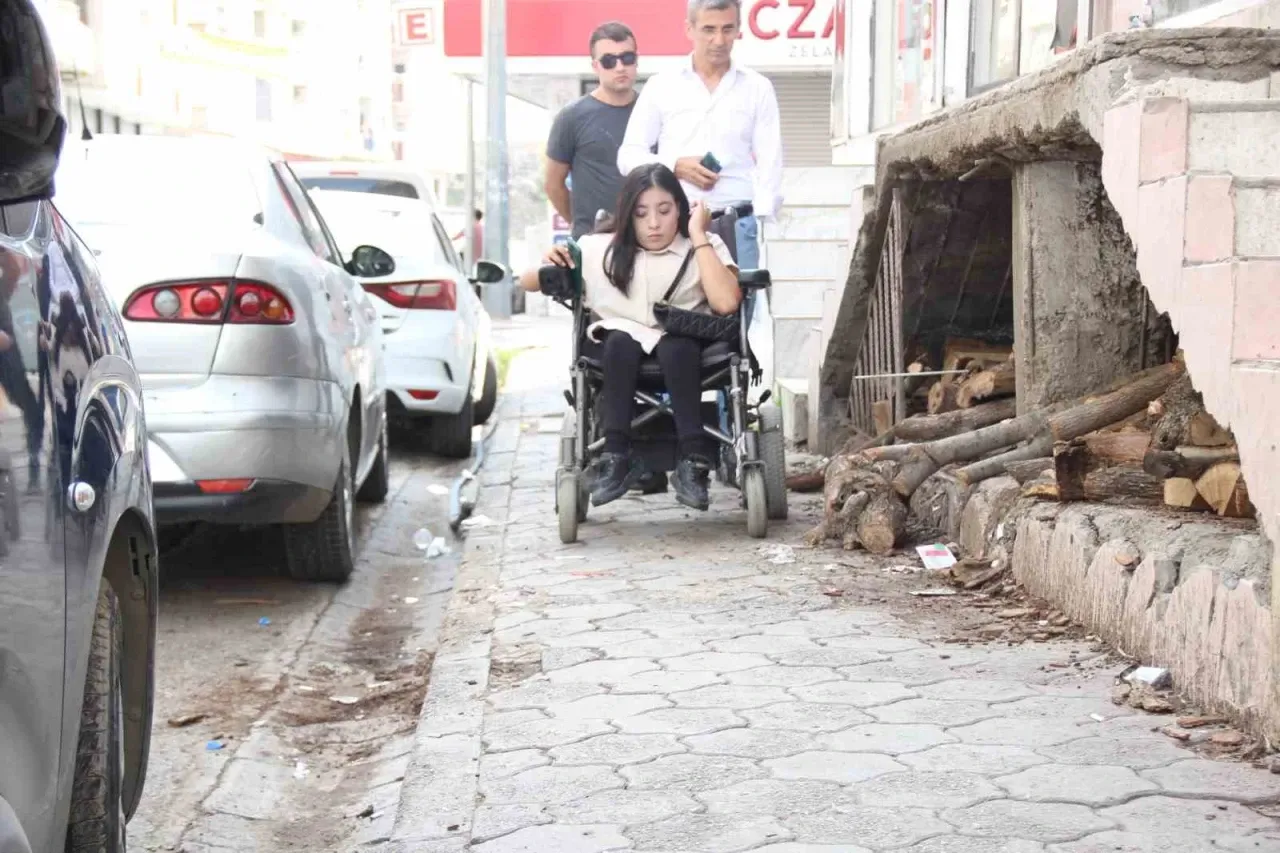 Engelli Bireyler (2)-2