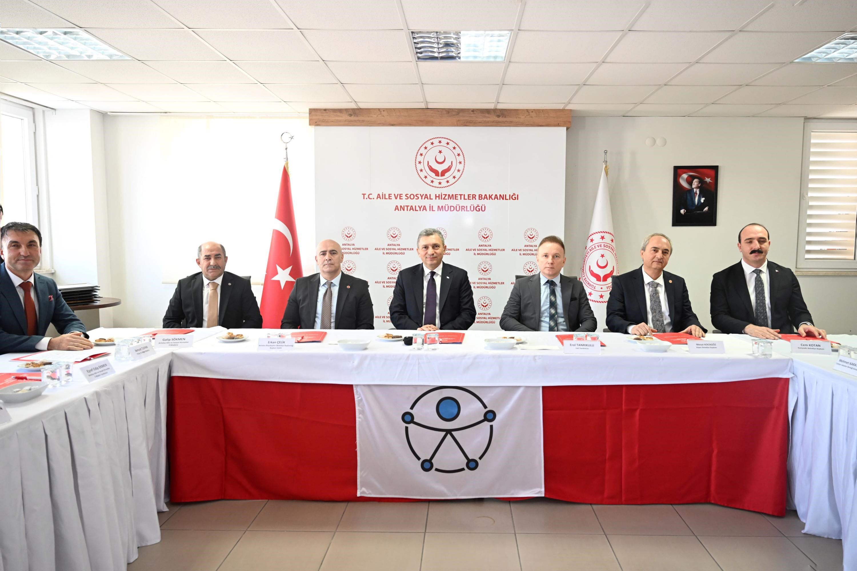 Kepez’in Şefkat Ve Huzurevi’ne ‘Erişilebilirlik Belgesi’ (2)