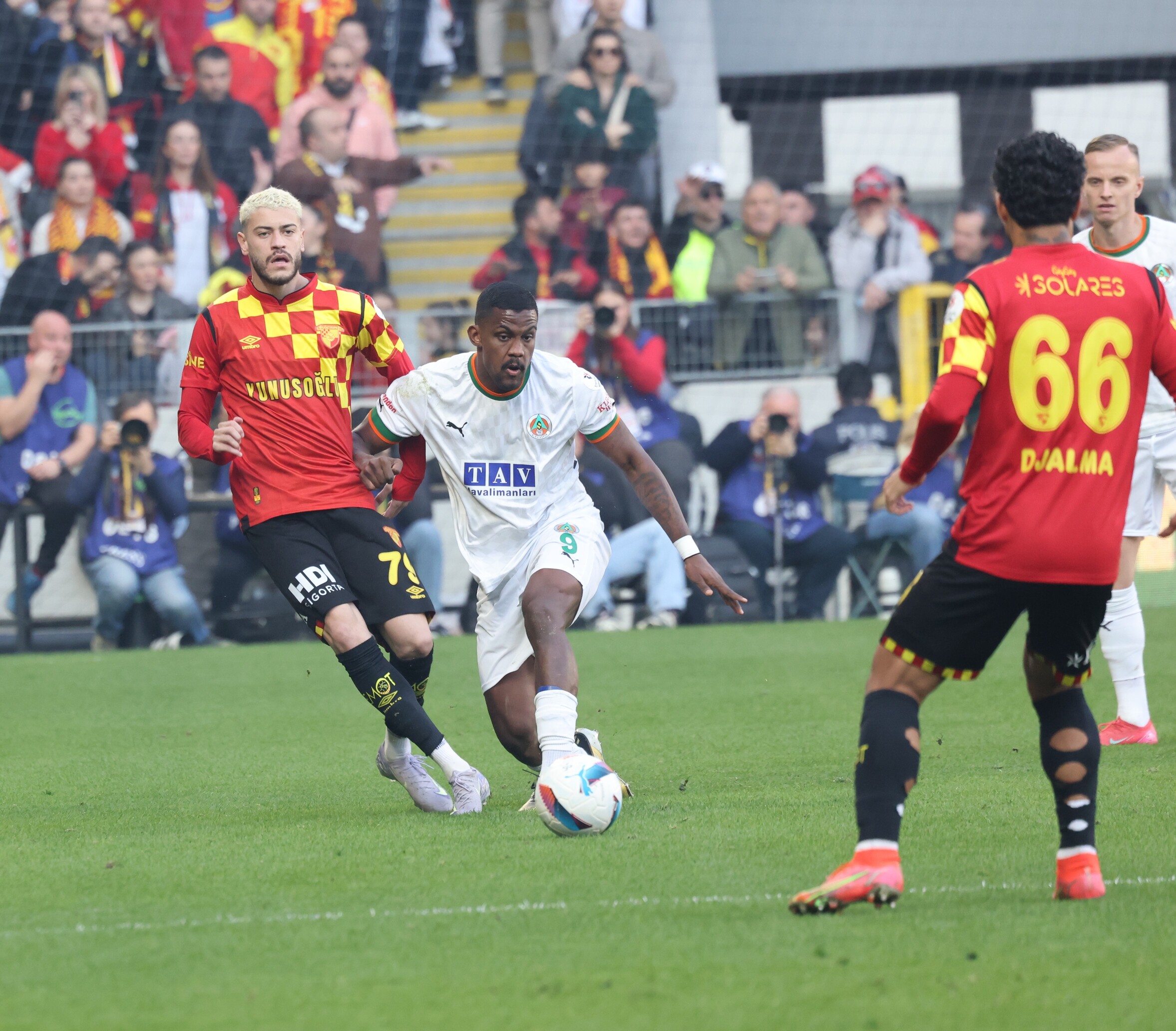 Alanyaspor (1)-13
