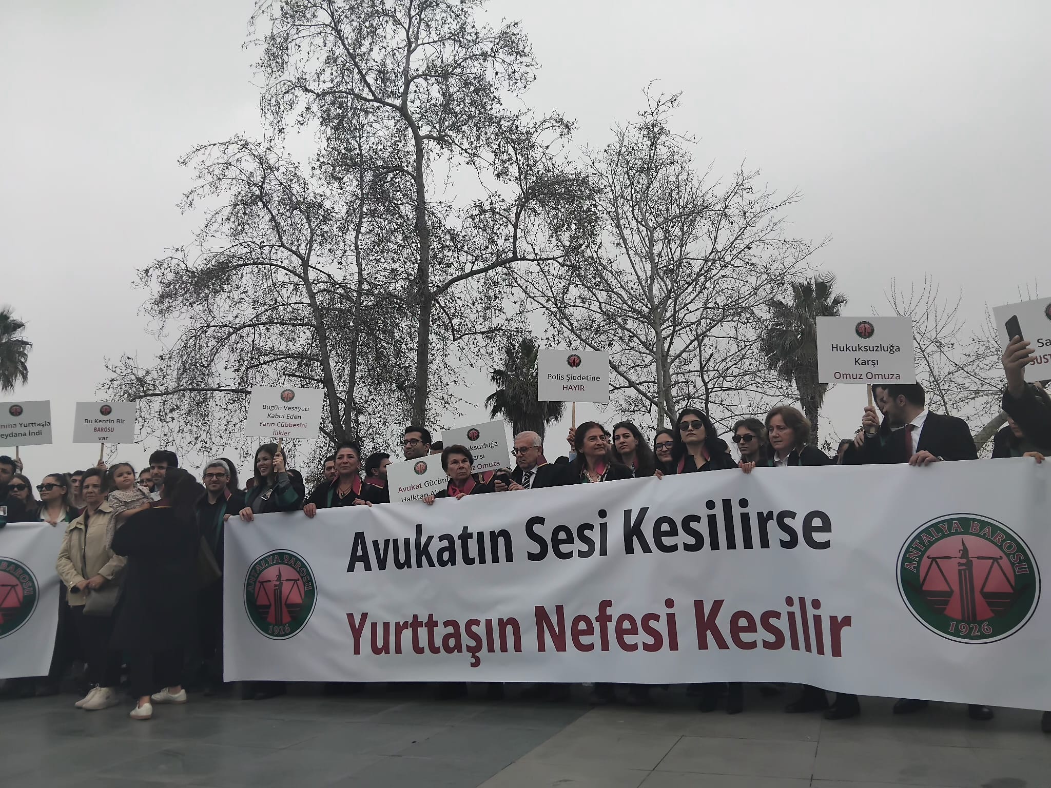 Akdeniz Üniversitesi (1)-15