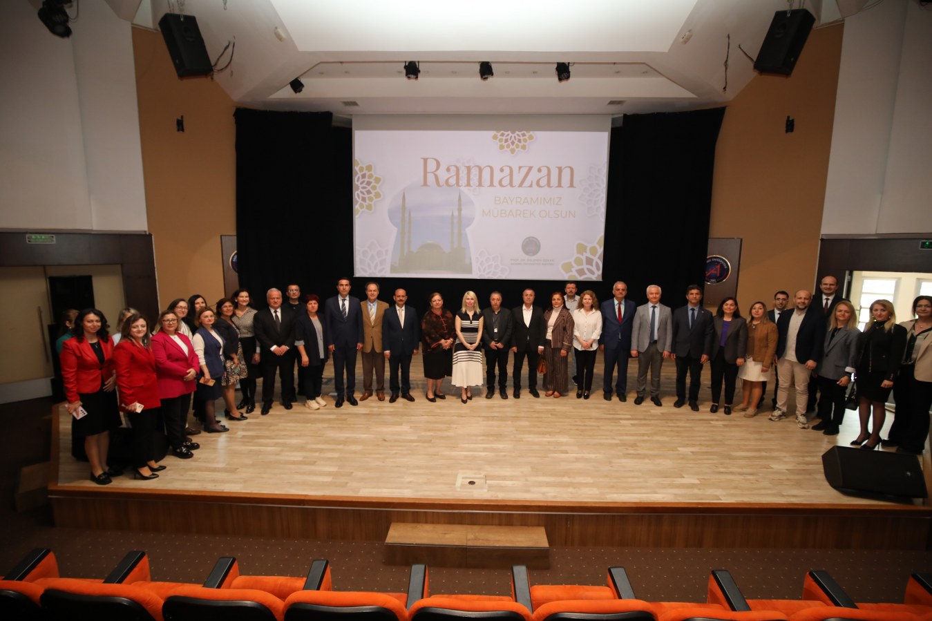 Akdeniz Üniversitesi Rektör Özlenen Özkan Gözyaşlarına Boğuldu (1)