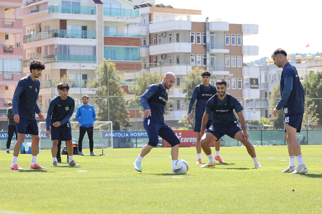 Alanyaspor’da Portekiz Esintisi! (3)