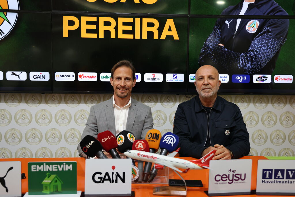Alanyaspor’da Portekiz Esintisi! (4)