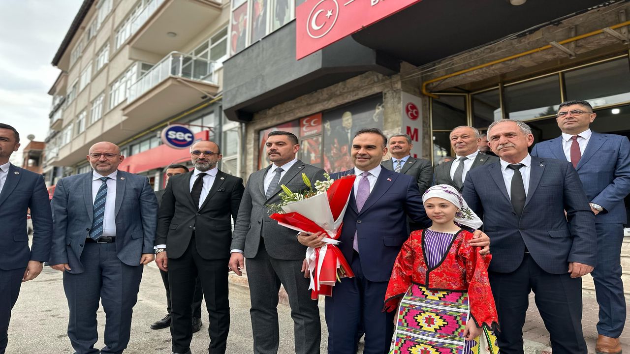 Bakan Kacir Burdur Ziyareti (2)