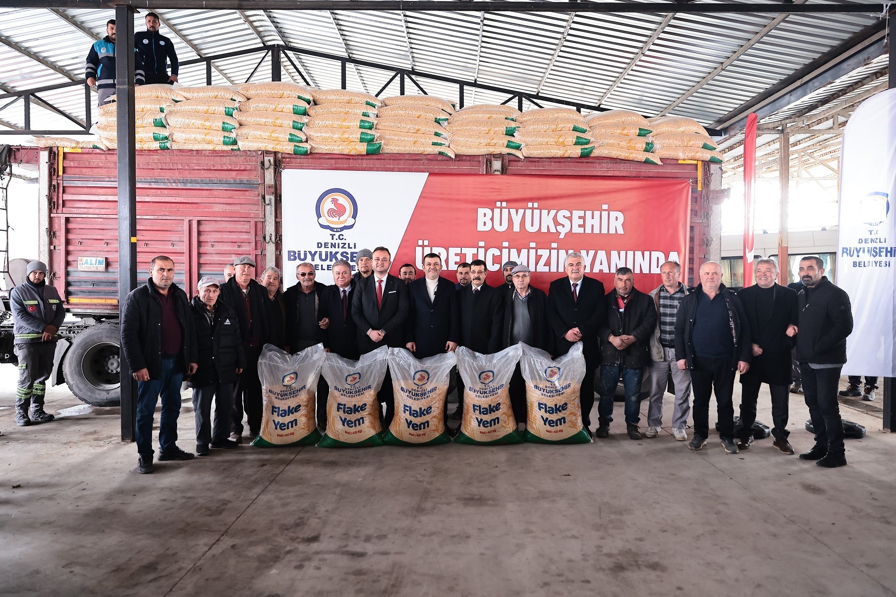 Başkan Çavuşoğlu Üreticinin Yüzünü Güldürmeye Devam Ediyor (2)