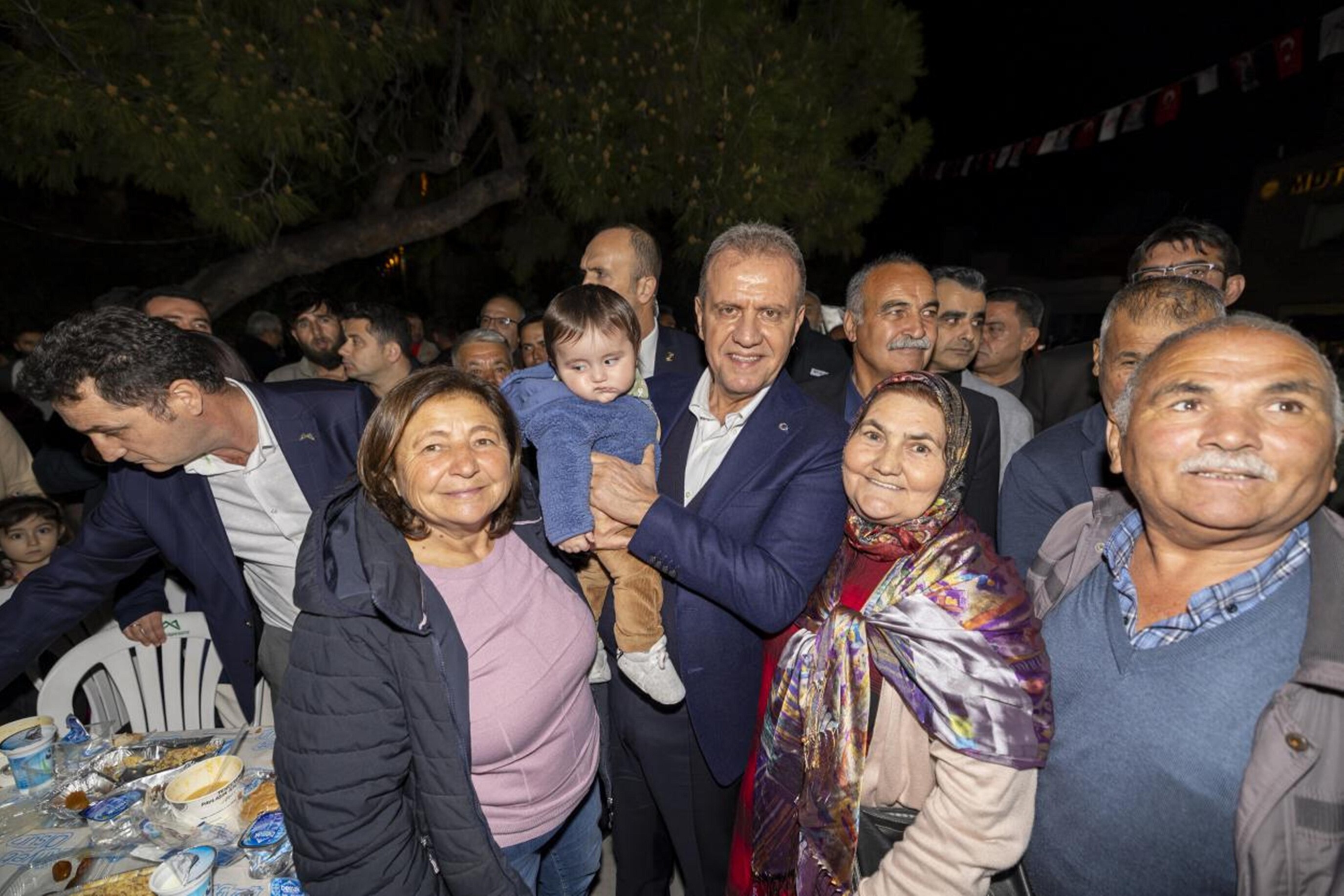 Başkan Seçer; “86 Milyon Kardeşçe Yaşamayı Istiyoruz” (1)