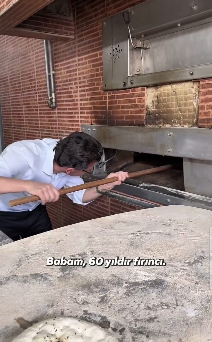 Çocukken Çırak Olduğu Dükkanda Bu Kez Milletvekili Olarak Kolları Sıvadı (2)