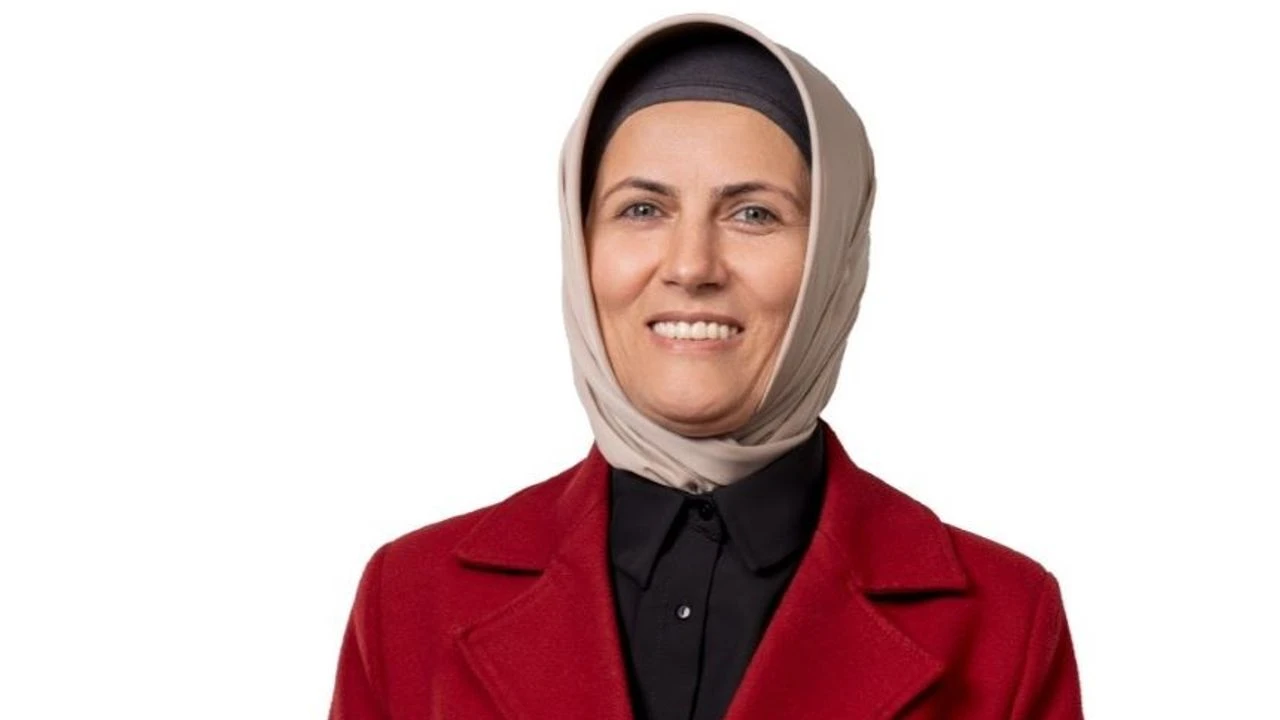 Ibradi Belediye Baskani Hatice Sekmenden Kurban Bayrami Ve Babalar Gunu Mesaji-1
