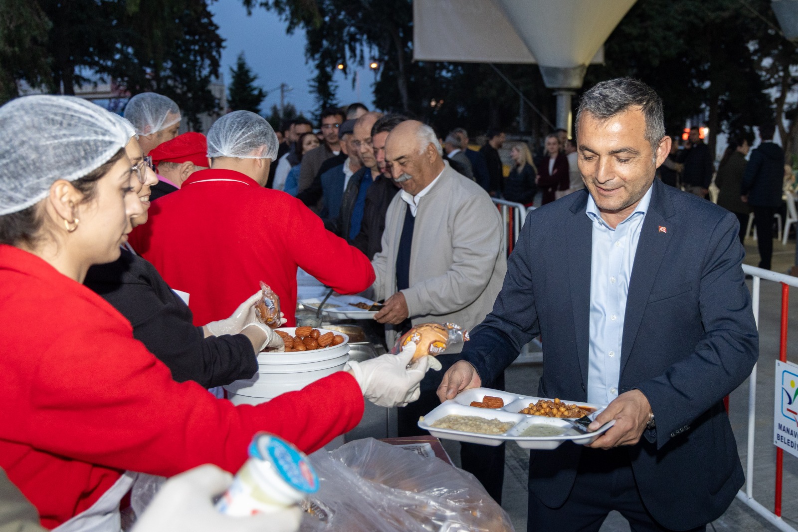 Manavgat Belediyesi, Kadir Gecesi’nde Gönülleri Buluşturdu (4)